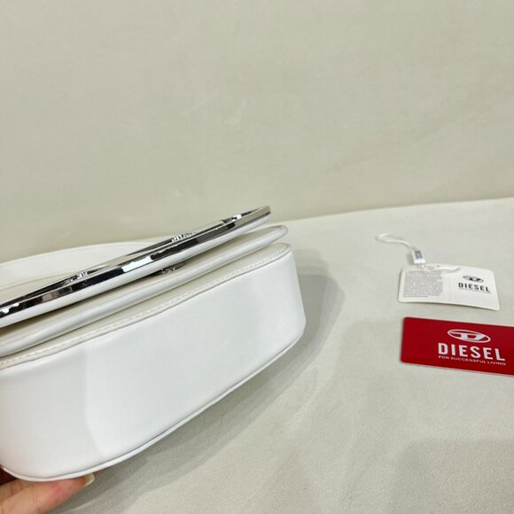 Diesel White Brand Logo Shoulder Bag - Picture 5 of 9